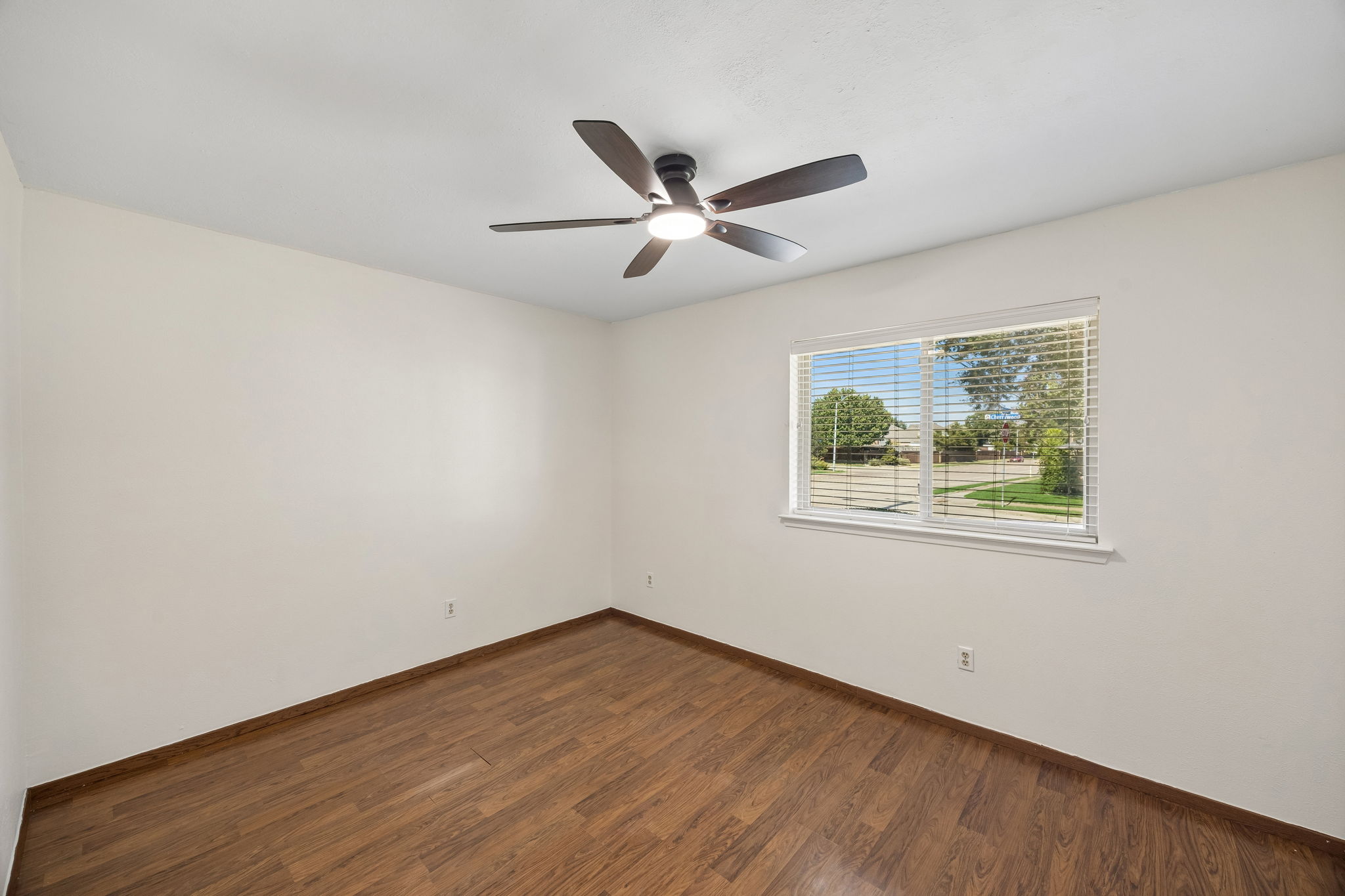 1043Cherrywood_012