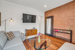 9-living room3