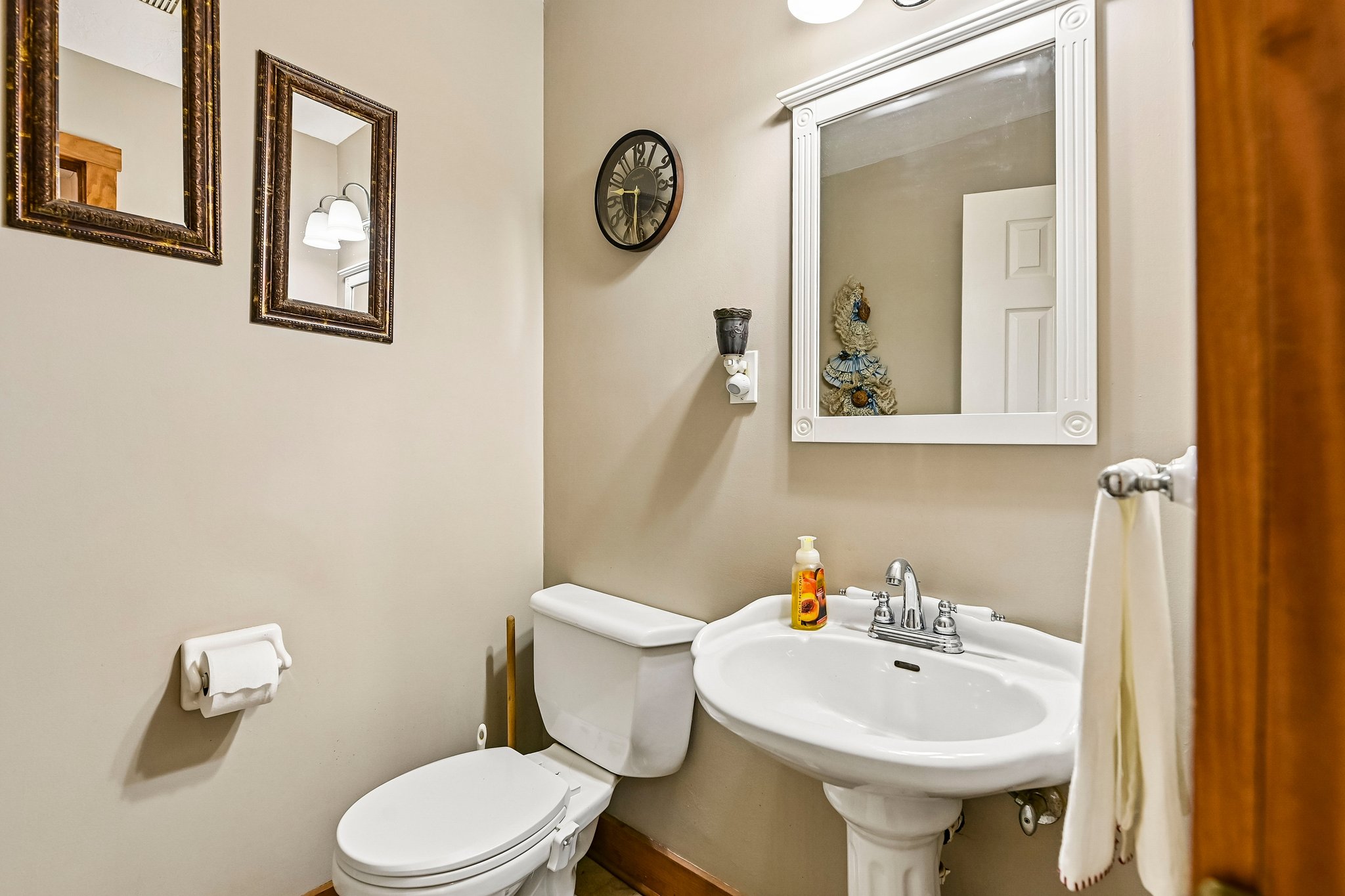 N Honeytown Rd-S1209-019.jpg