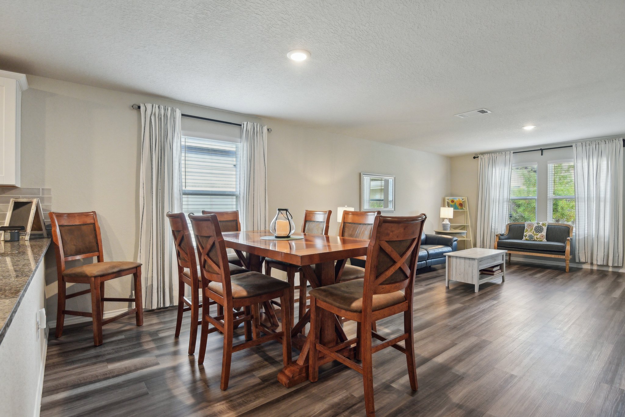 De Gonzalo Way-013.jpg