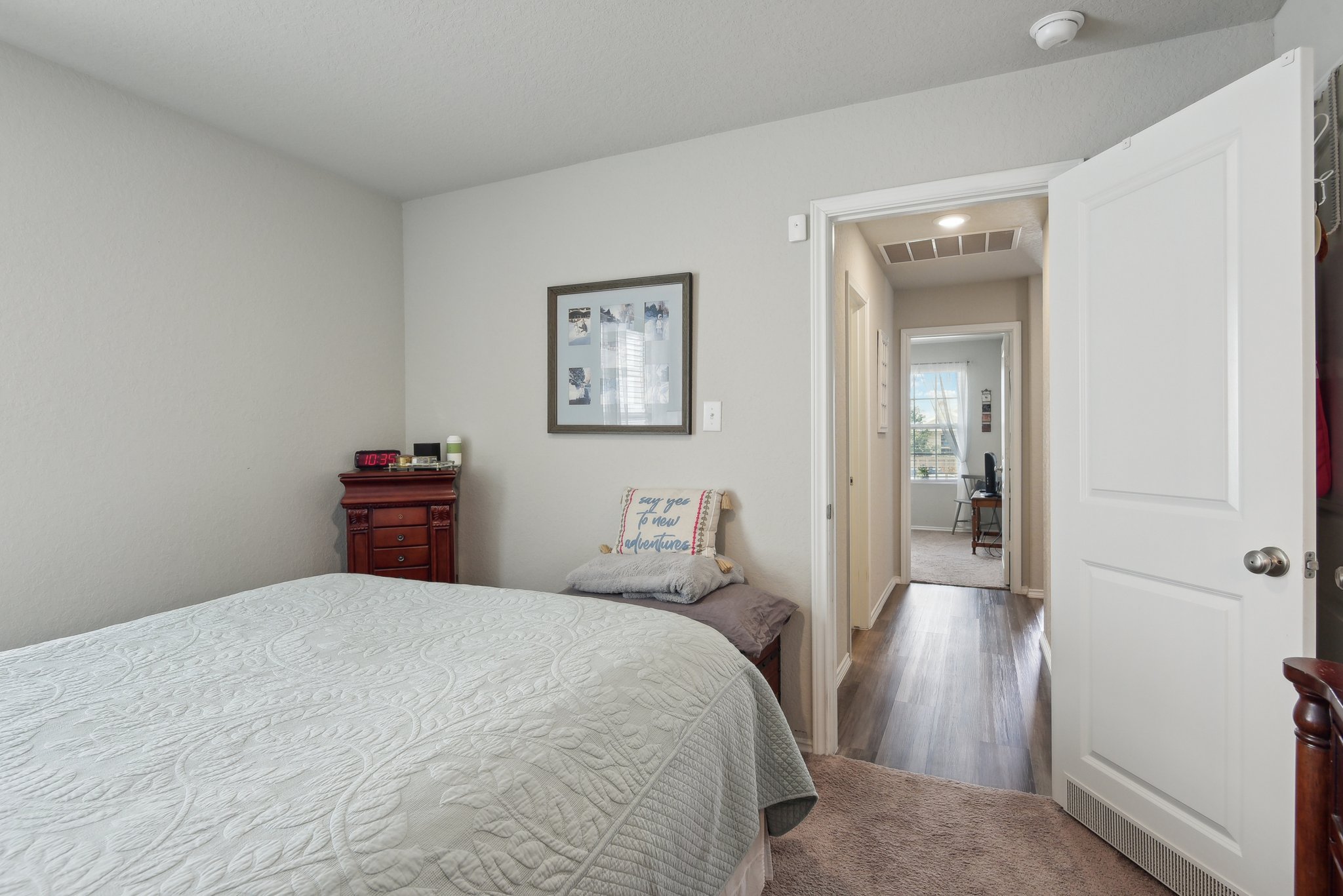 De Gonzalo Way-020.jpg