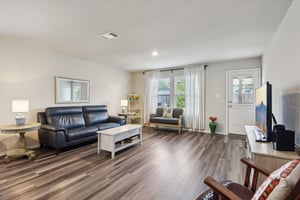 De Gonzalo Way-007.jpg