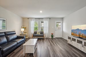 De Gonzalo Way-011.jpg