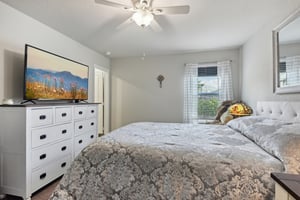 De Gonzalo Way-028.jpg