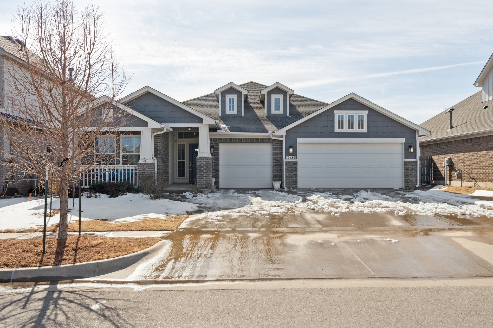 10436 NW 34th St_002.jpg