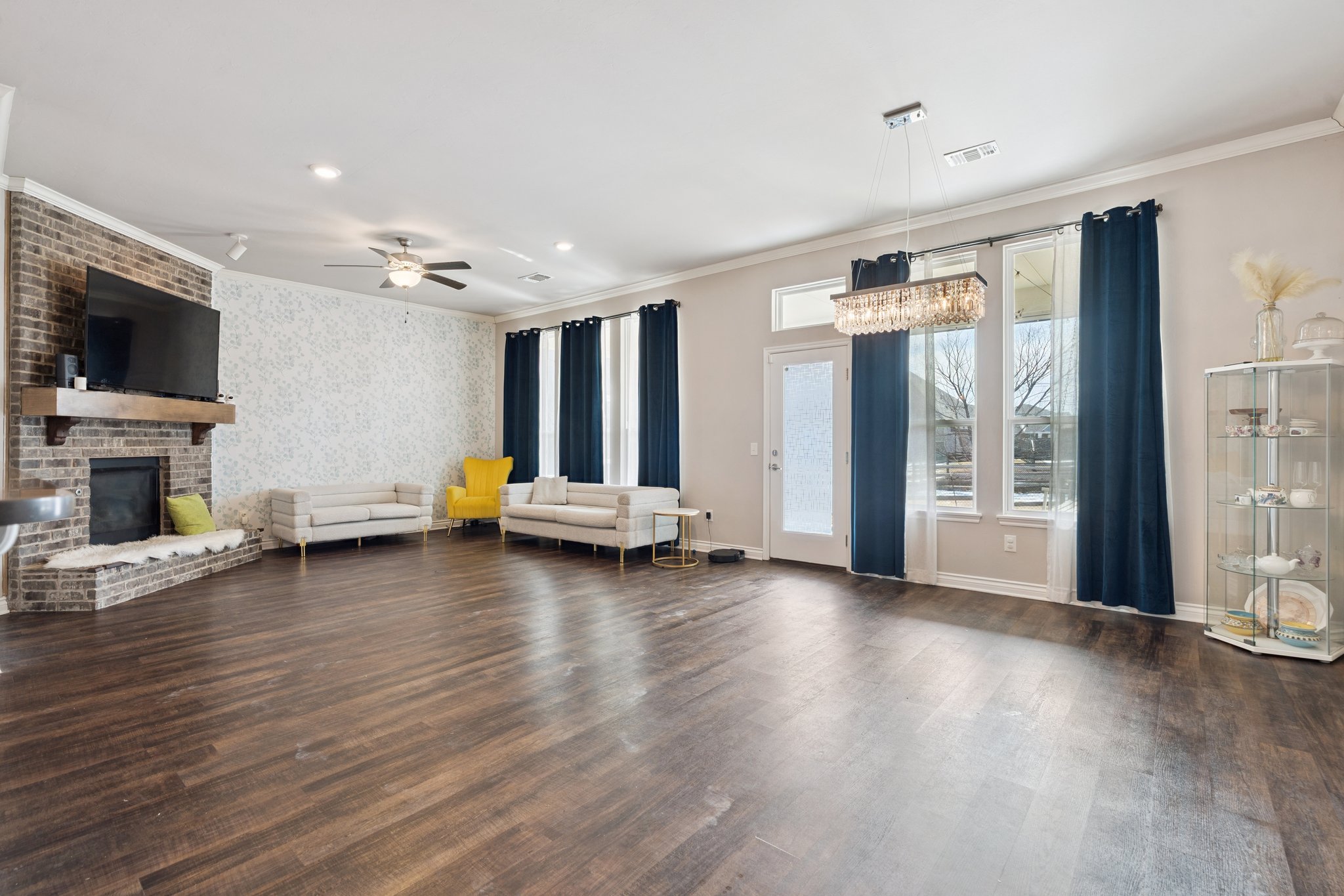 10436 NW 34th St_007.jpg