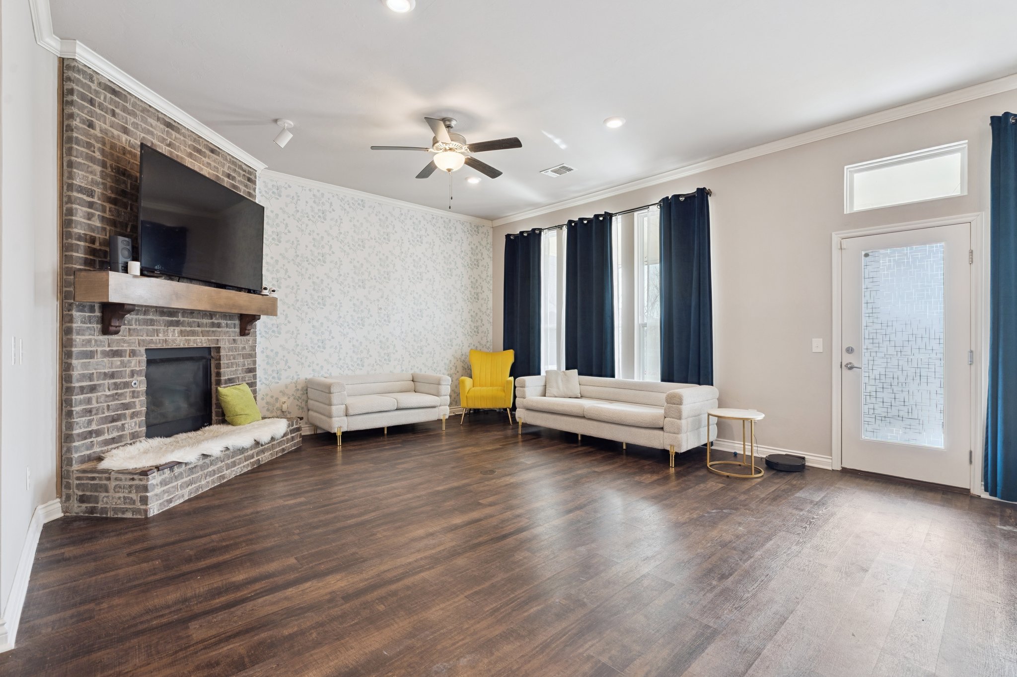 10436 NW 34th St_012.jpg