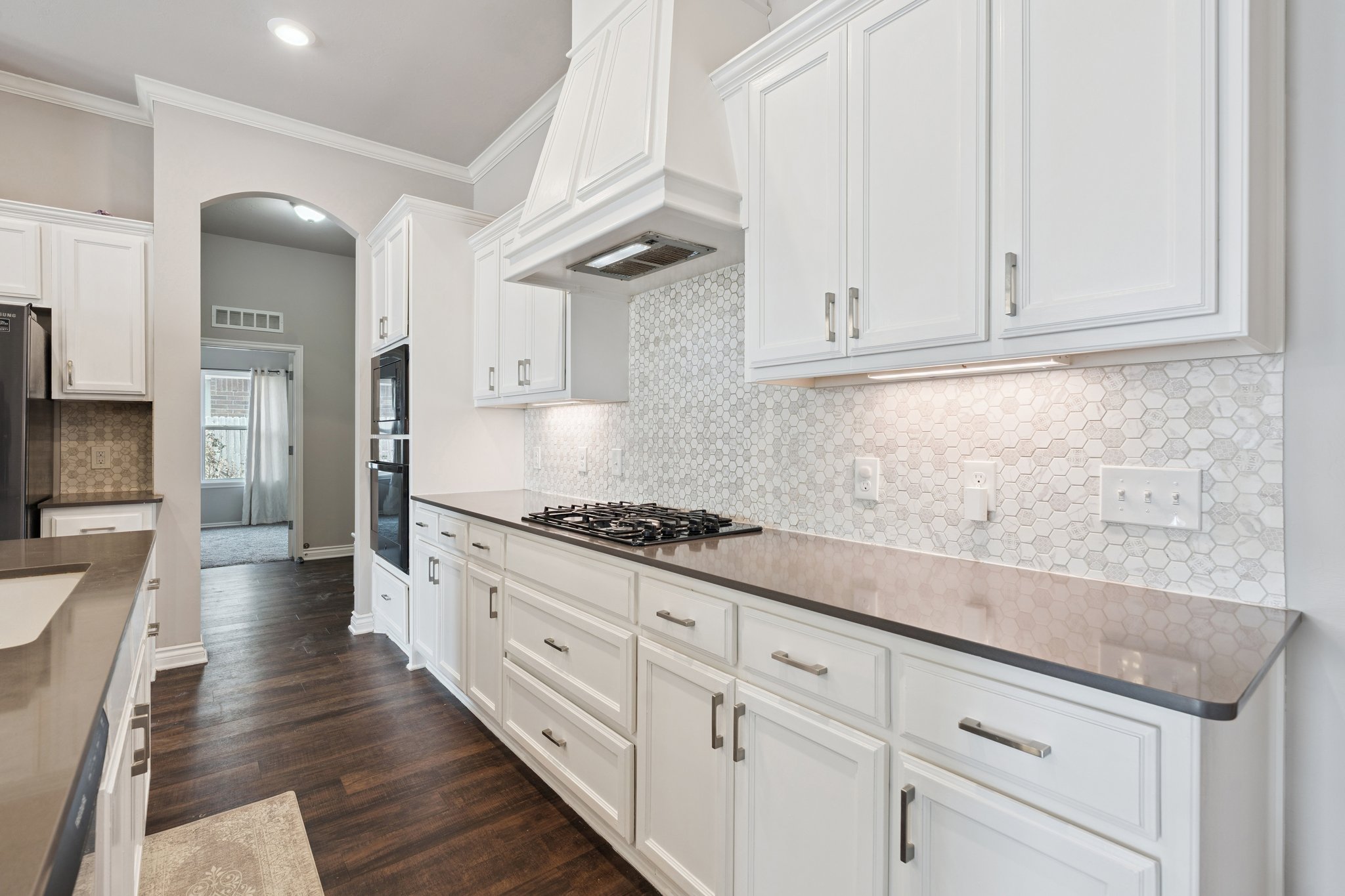 10436 NW 34th St_017.jpg