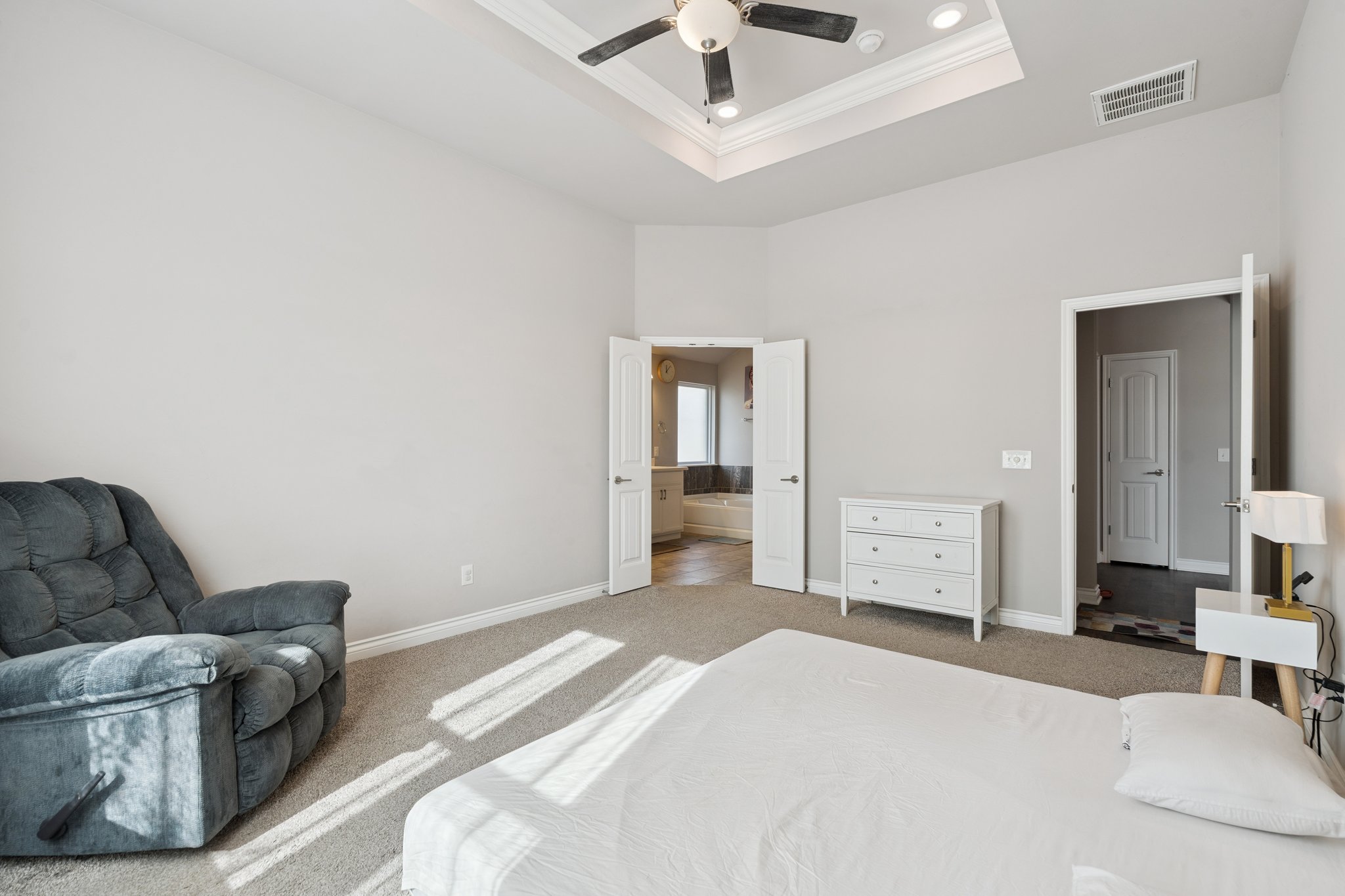 10436 NW 34th St_025.jpg