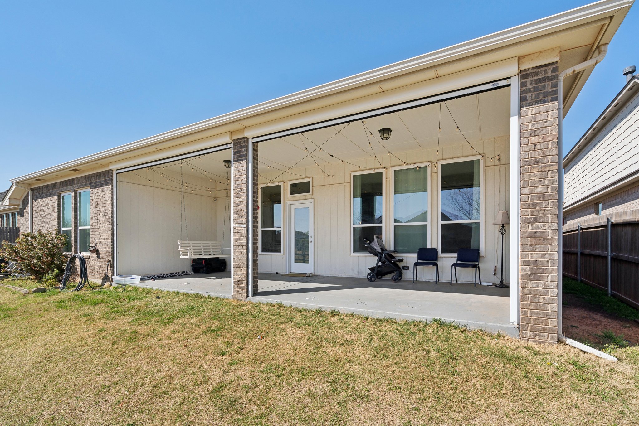 10436 NW 34th St_014 (2).jpg