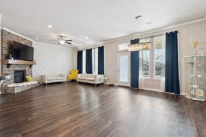 10436 NW 34th St_007.jpg