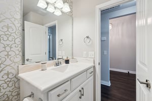 10436 NW 34th St_036.jpg