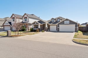 10436 NW 34th St_001 (2).jpg