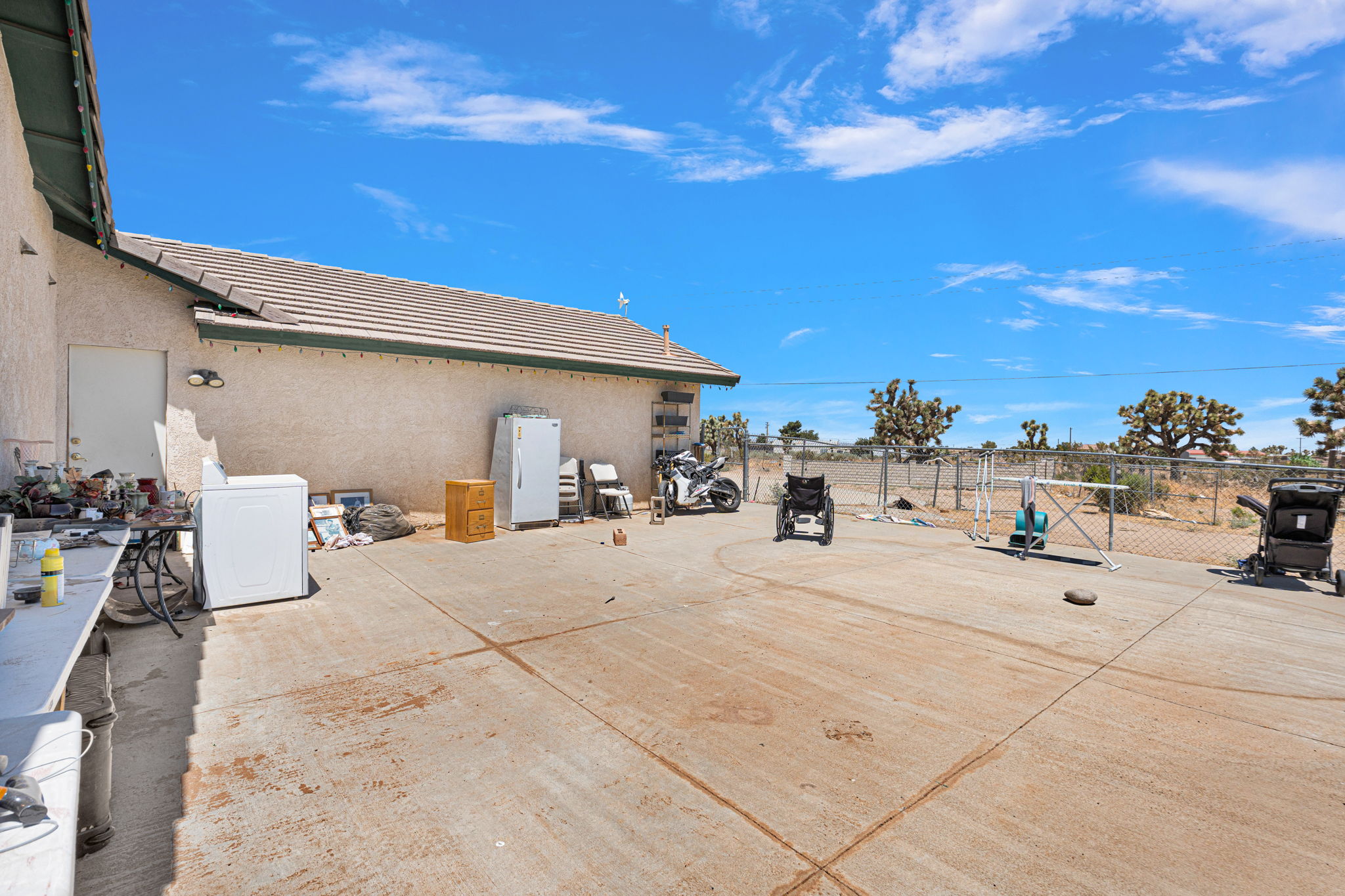 Photo 48