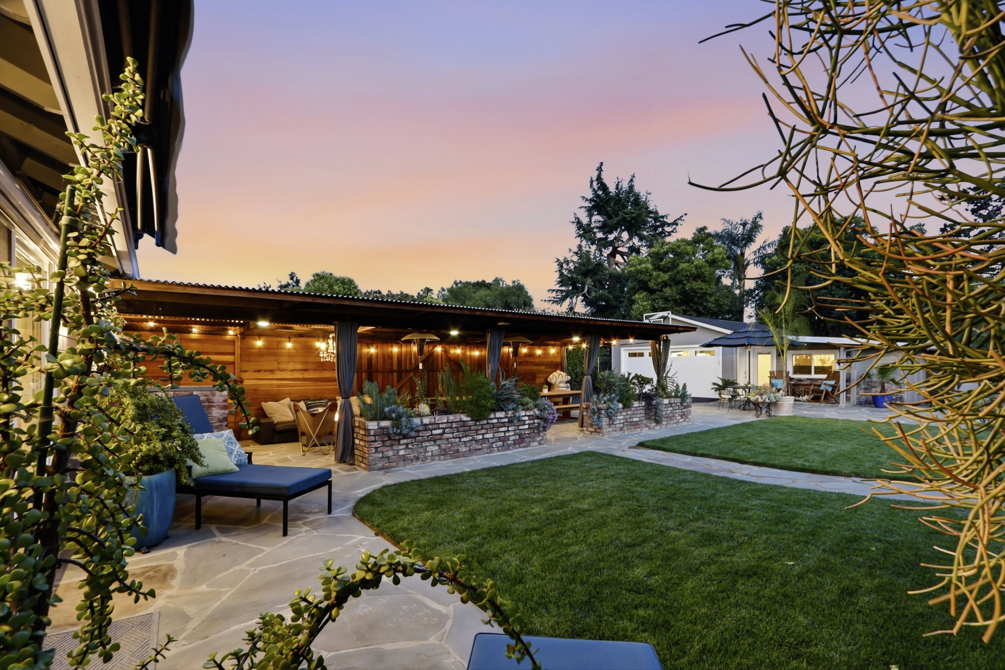 027_F8_TWILIGHT_1044 Audrey Ave