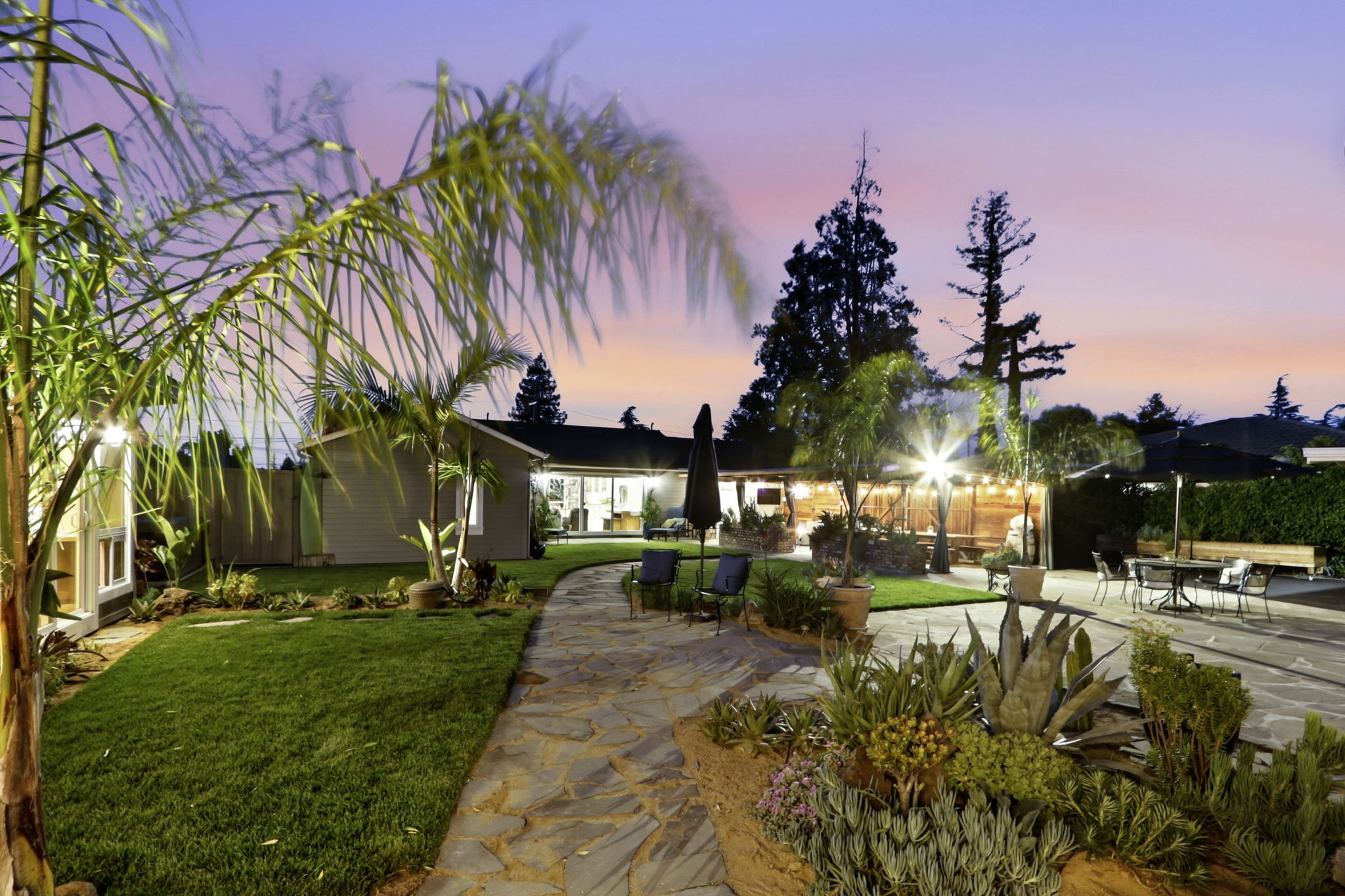 055_F8_TWILIGHT_1044 Audrey Ave