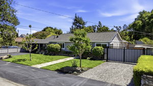 003_F8_AERIAL_1044 Audrey Ave