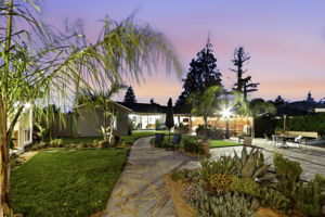 055_F8_TWILIGHT_1044 Audrey Ave