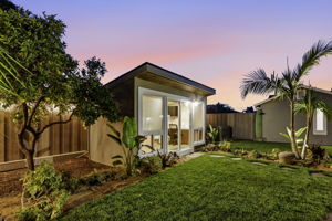 056_F8_TWILIGHT_1044 Audrey Ave