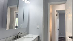 Updated Mail Floor Full Bathroom
