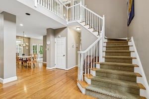 Glendevon Dr-S1707-025.jpg