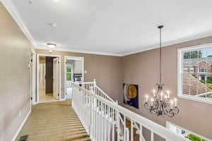 Glendevon Dr-S1707-037.jpg