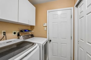 Glendevon Dr-S1707-042.jpg