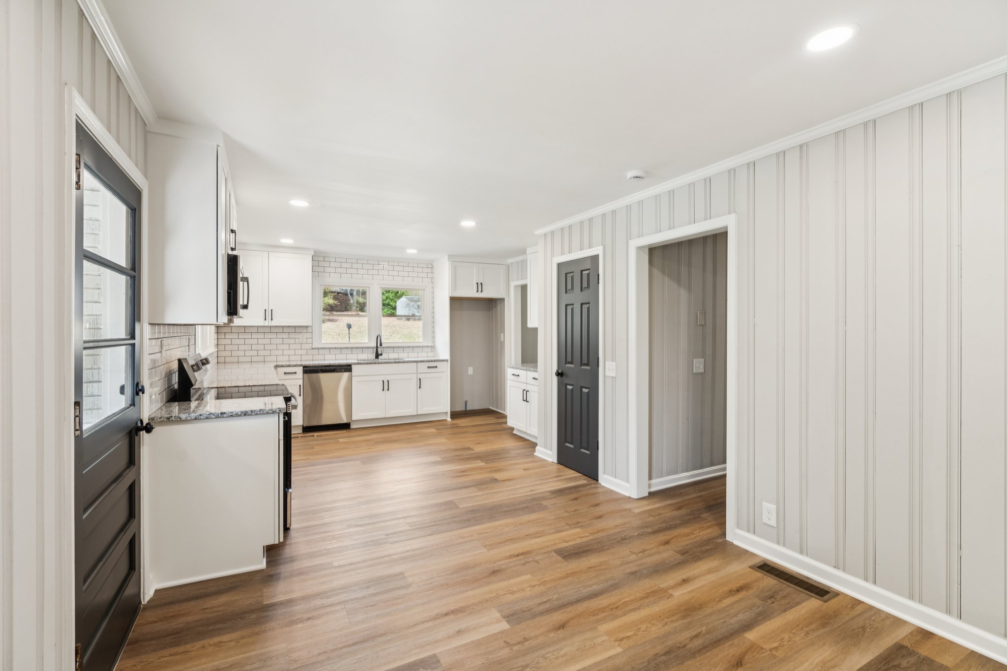 Local_Flavor_films- 1044 McClure Dr, Cumming, GA 30028-171.jpg