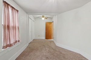  Photo 51