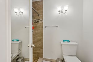 NW 83rd Ave B59-S2404-025.jpg