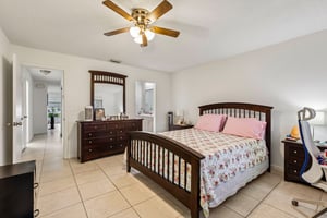 NW 83rd Ave B59-S2404-028.jpg