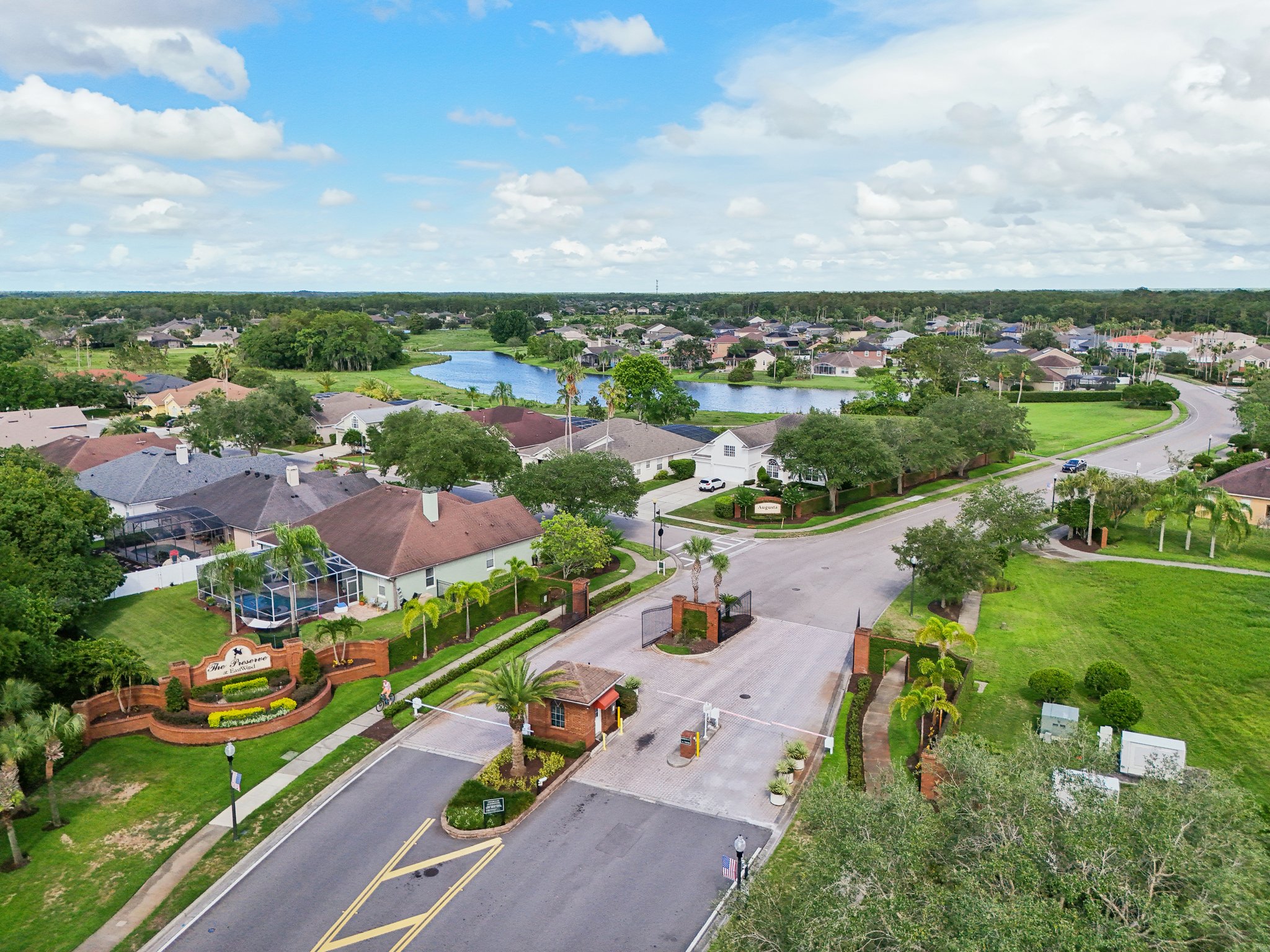 Royal Saint George Dr-061.jpg