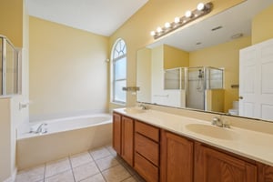 Royal Saint George Dr-025.jpg