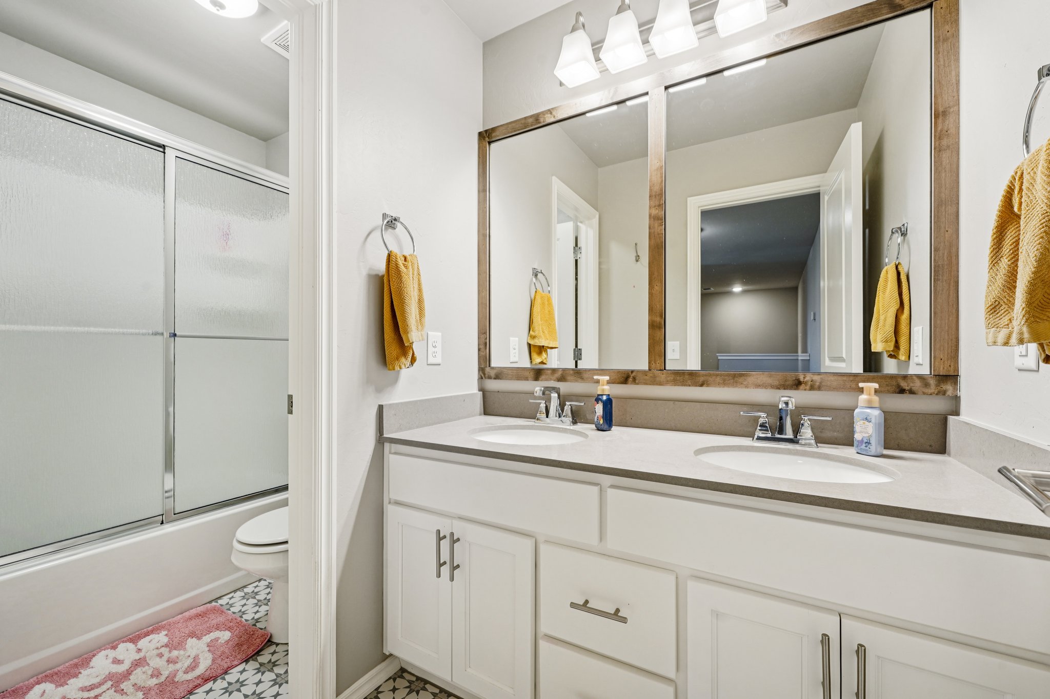 NW 34th St-S1308-031.jpg