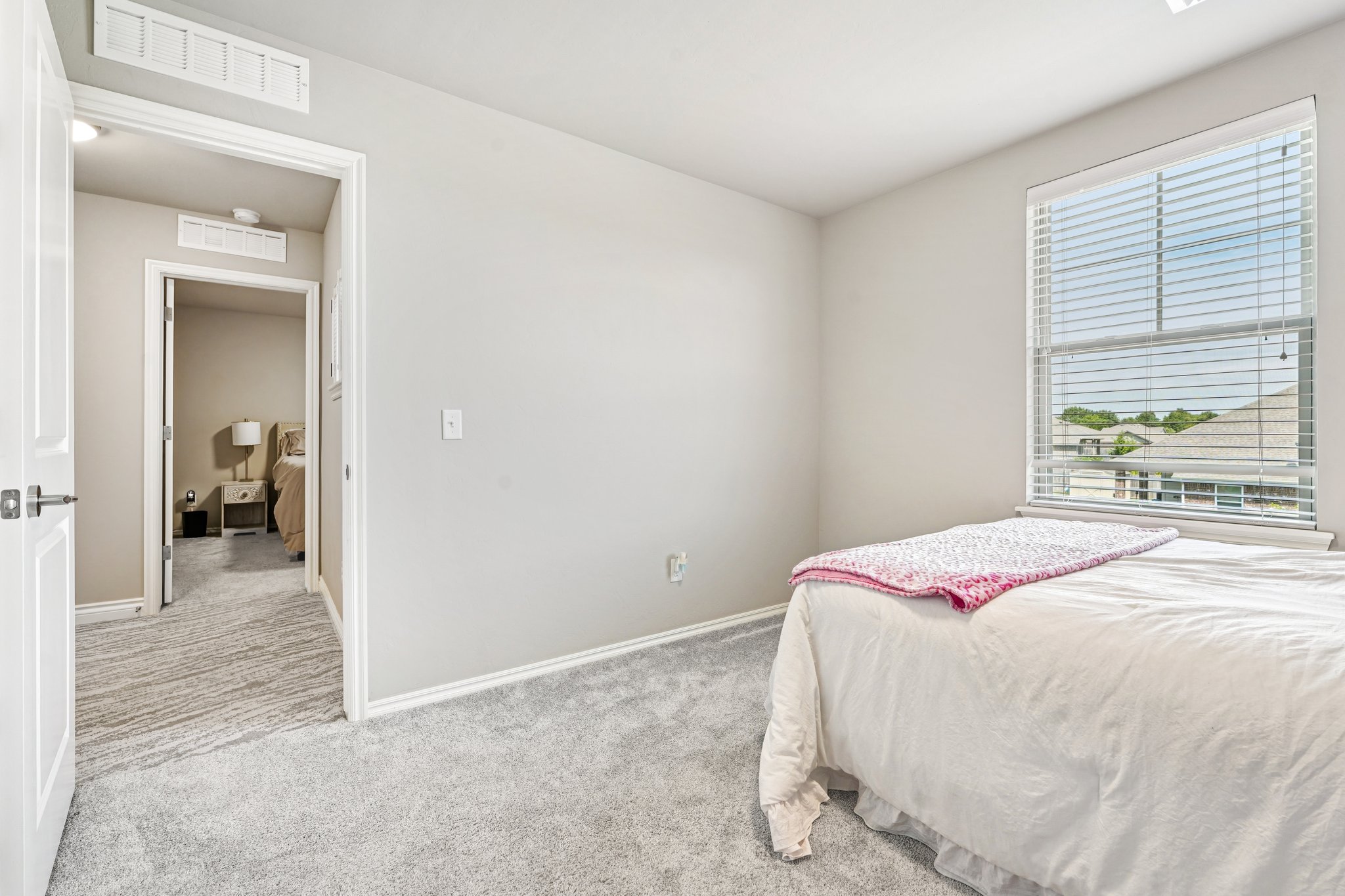 NW 34th St-S1308-033.jpg
