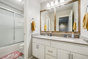 NW 34th St-S1308-031.jpg