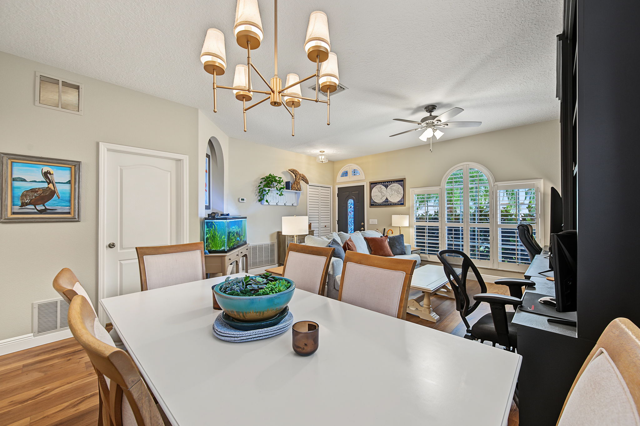 Dining Room3