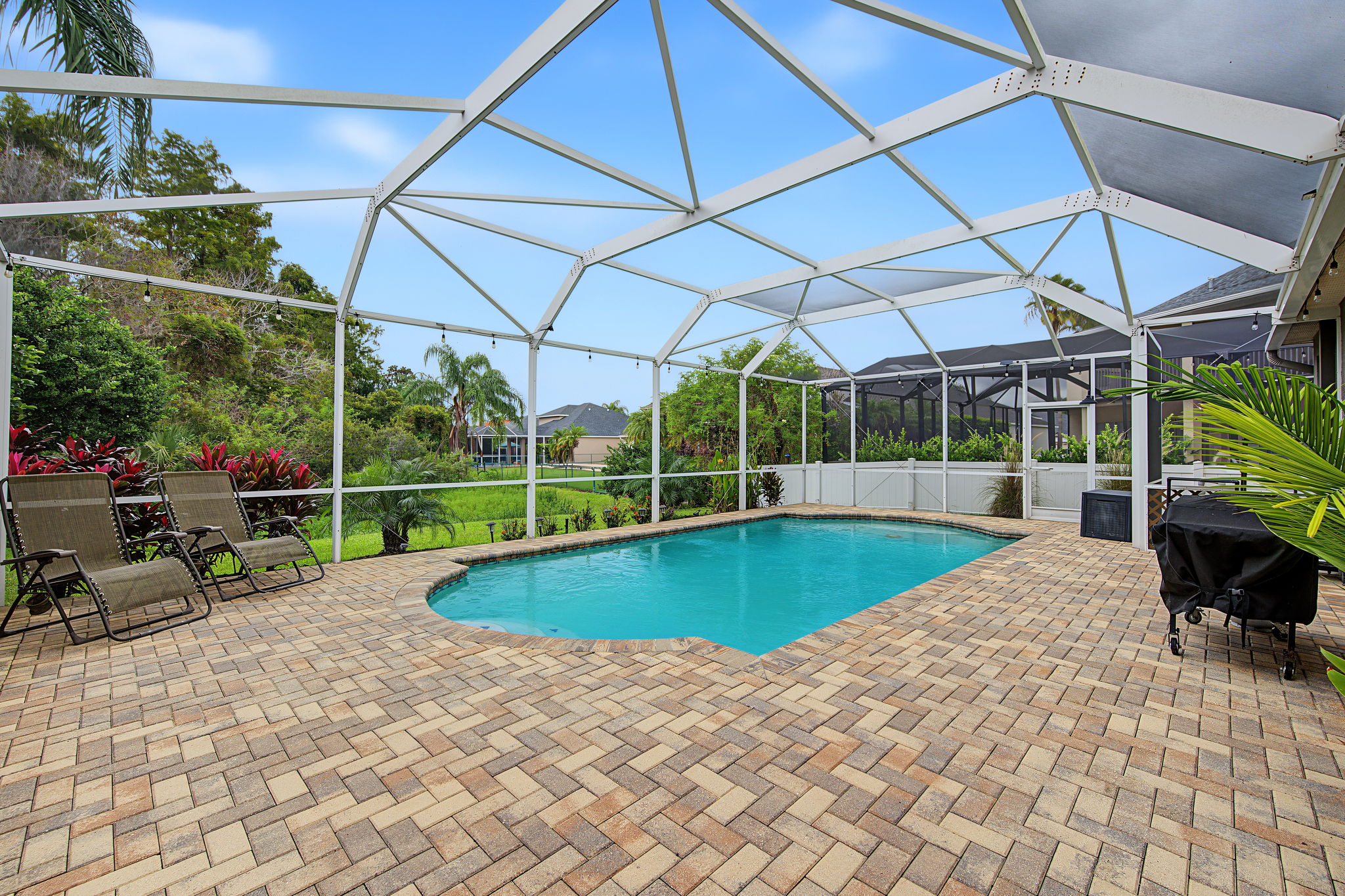 Patio and Pool2