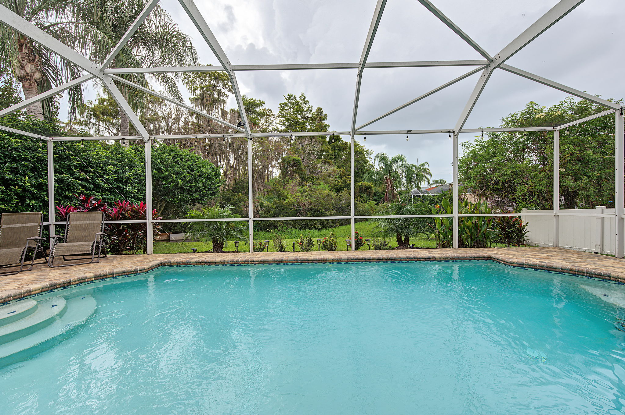 Pool2