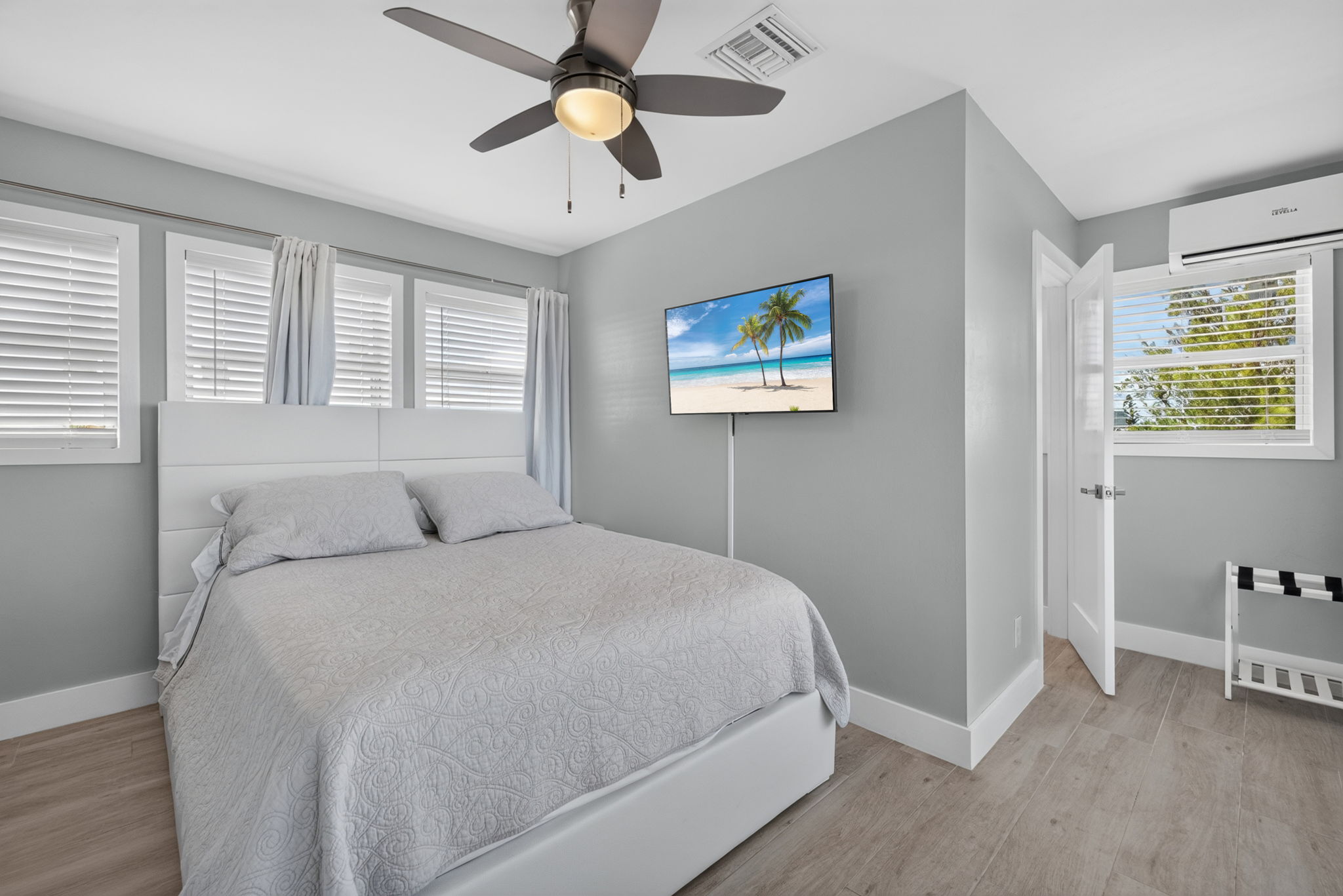 Guest Bedroom 2 of 3