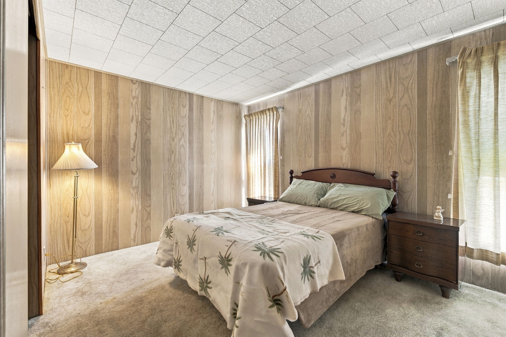 Interiors (9)