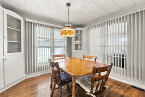 Interiors (5)