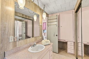 Interiors (14)