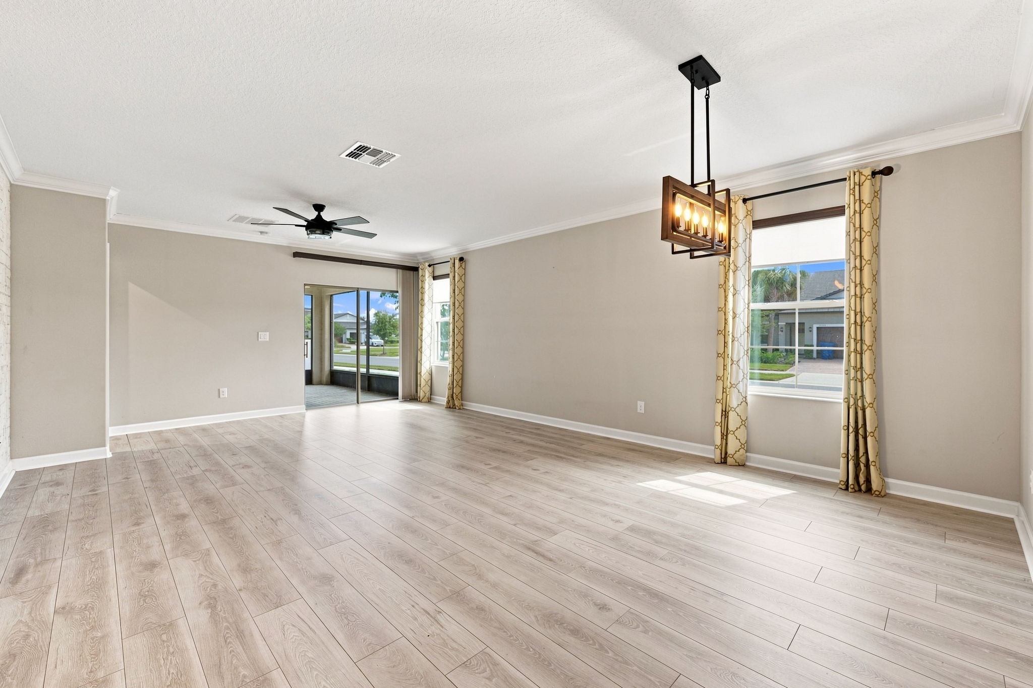 Dining Room1