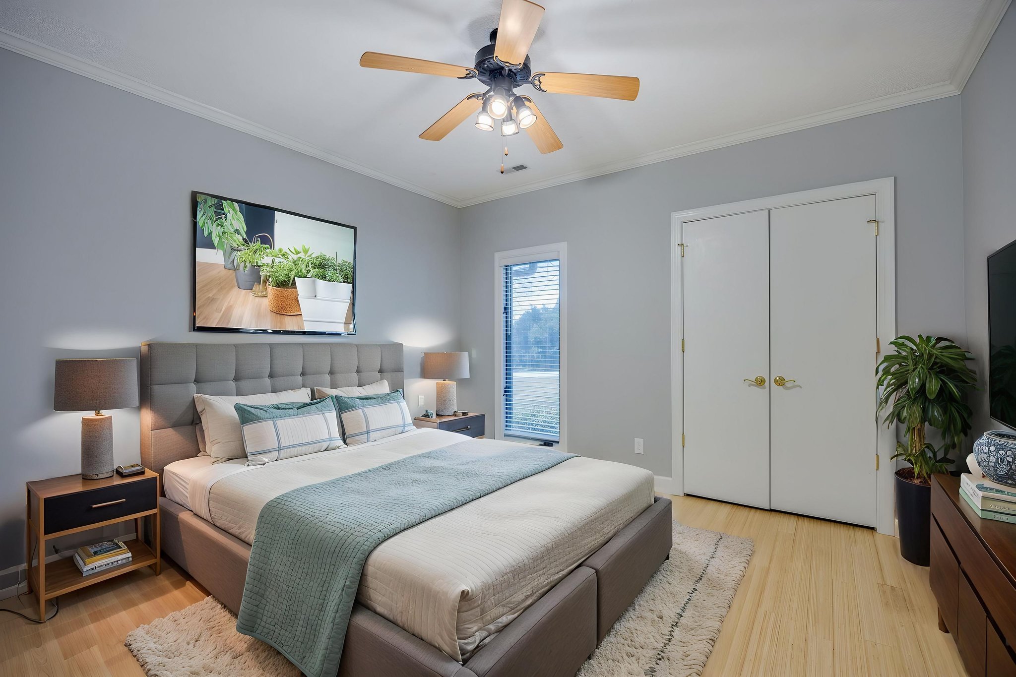 1045 Jones Road - 040 virtually staged.jpeg