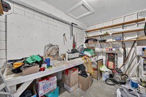  Photo 49