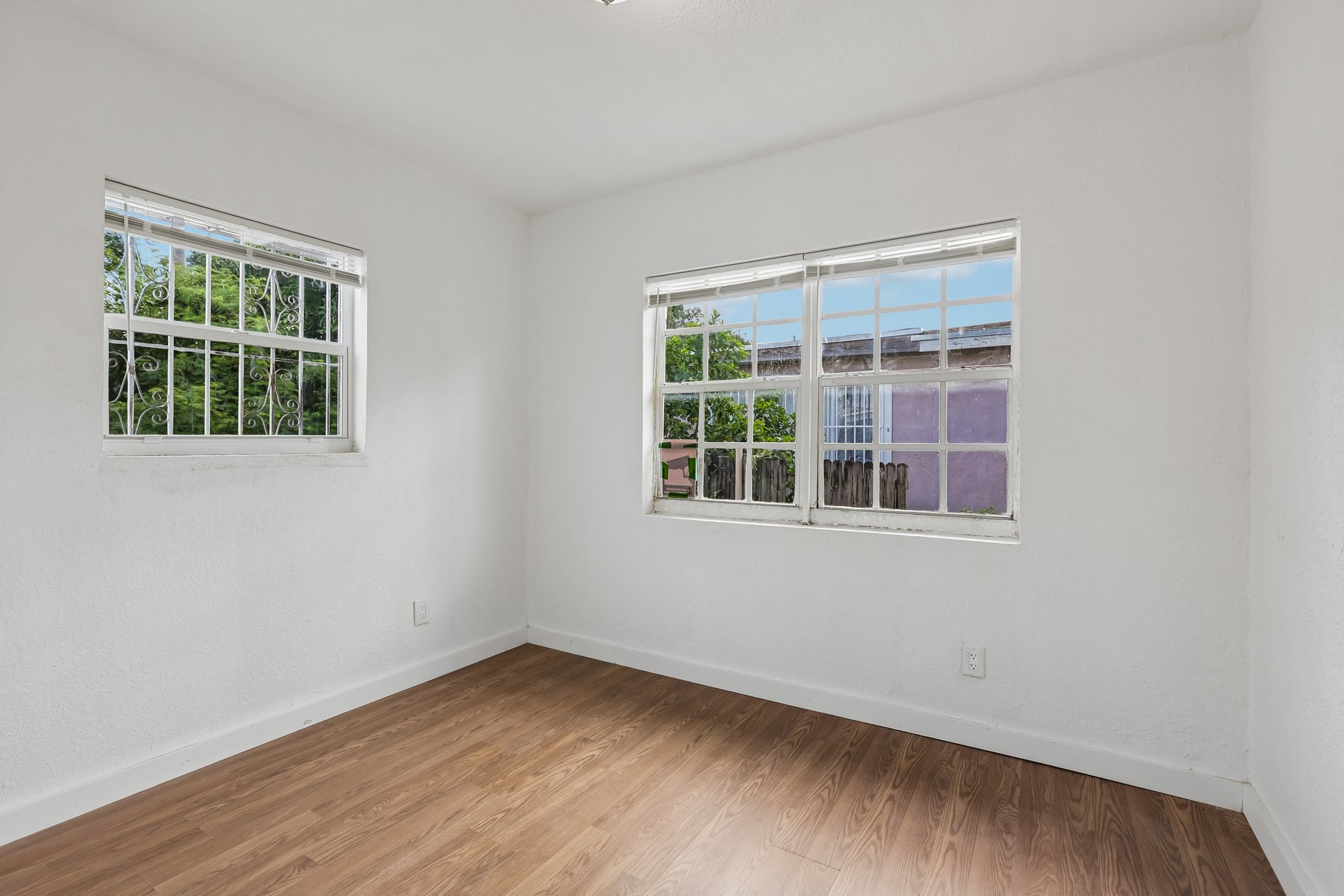 NW 115th St-S2605-021.jpg