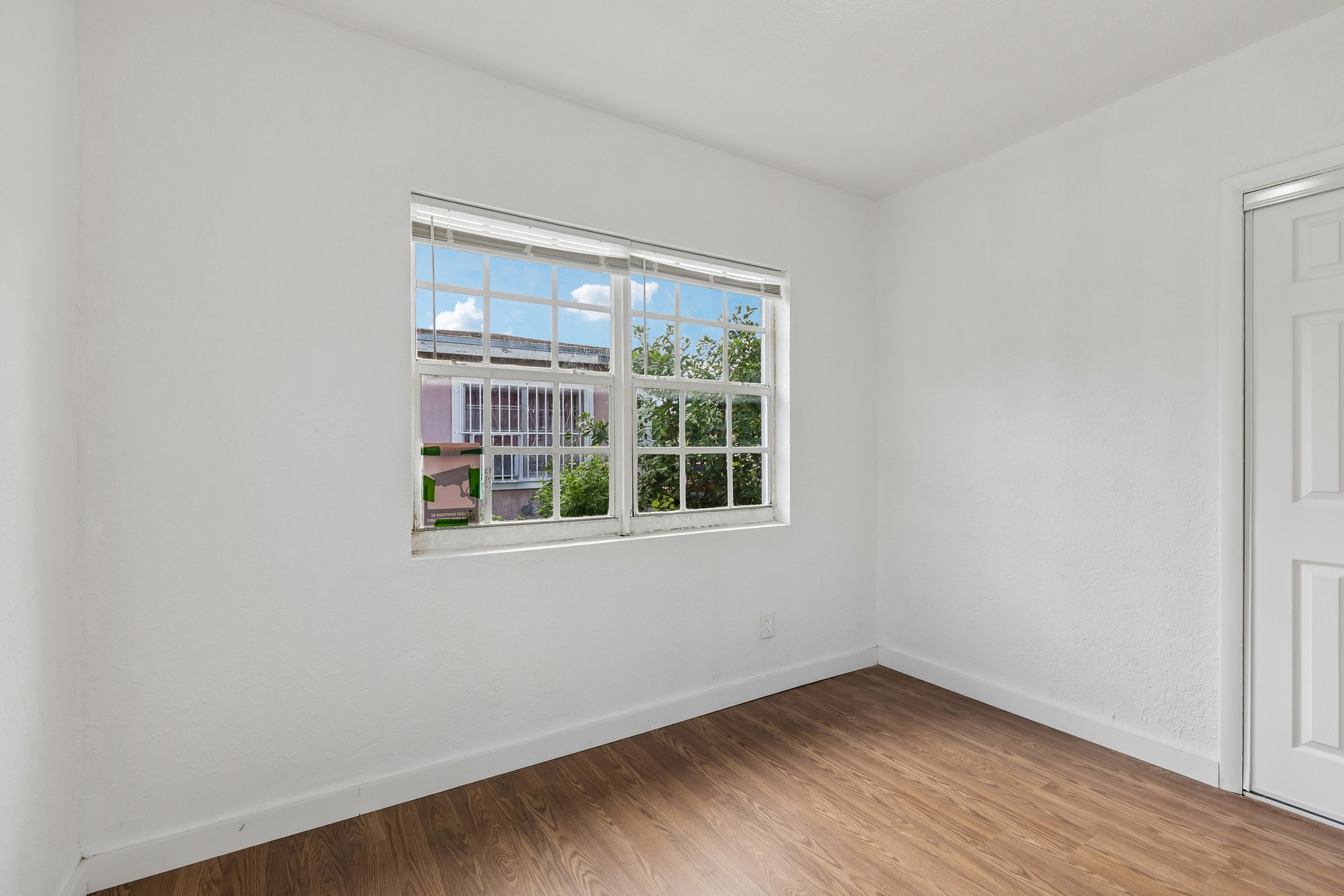 NW 115th St-S2605-022.jpg