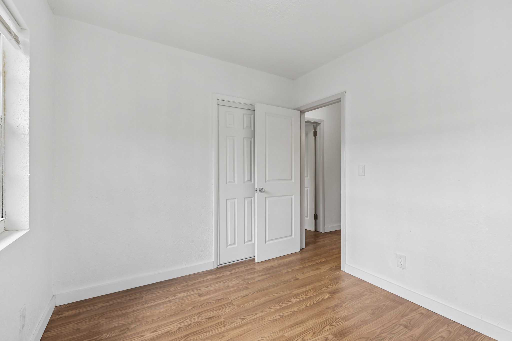 NW 115th St-S2605-023.jpg