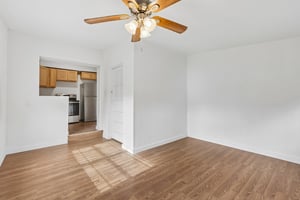 NW 115th St-S2605-013.jpg